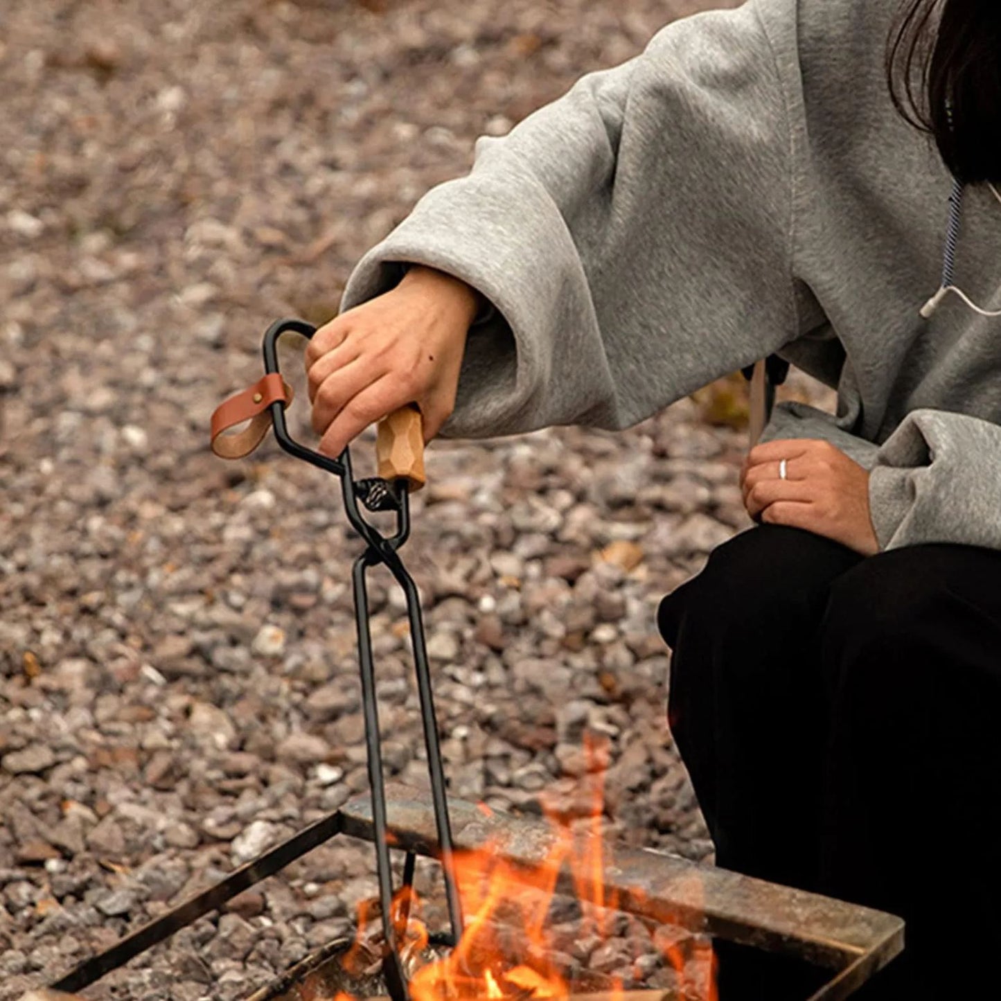 🔥HOT SALE NOW 52% OFF🔥Firewood Tongs