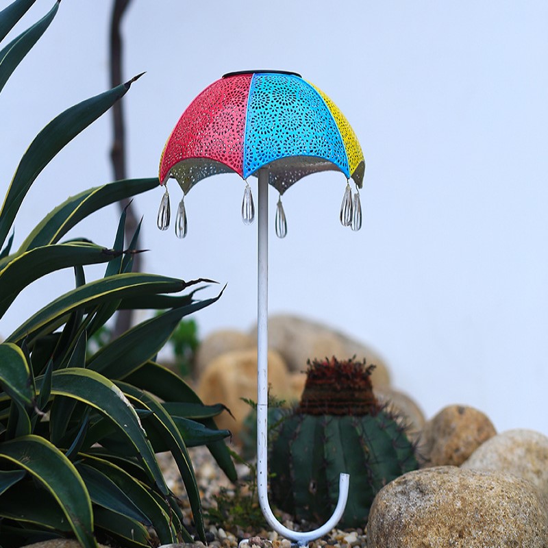 Solar garden spotlights, outdoor vintage metal umbrella lights, waterproof lights, decorative lights