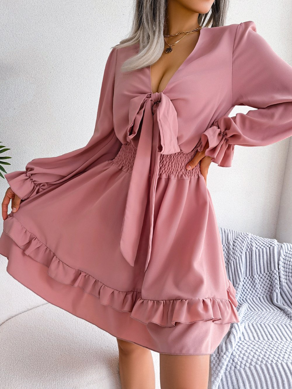Women's short V-neck mini lace vacation loose sexy dress