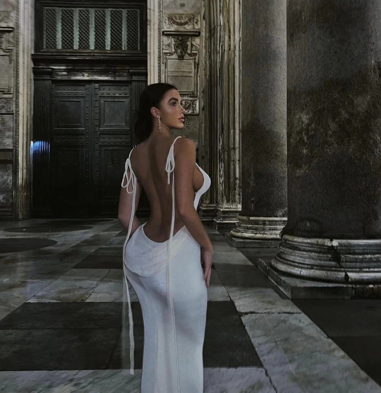 🌟 Fashion halter sexy backless slim package hip temperament dress
