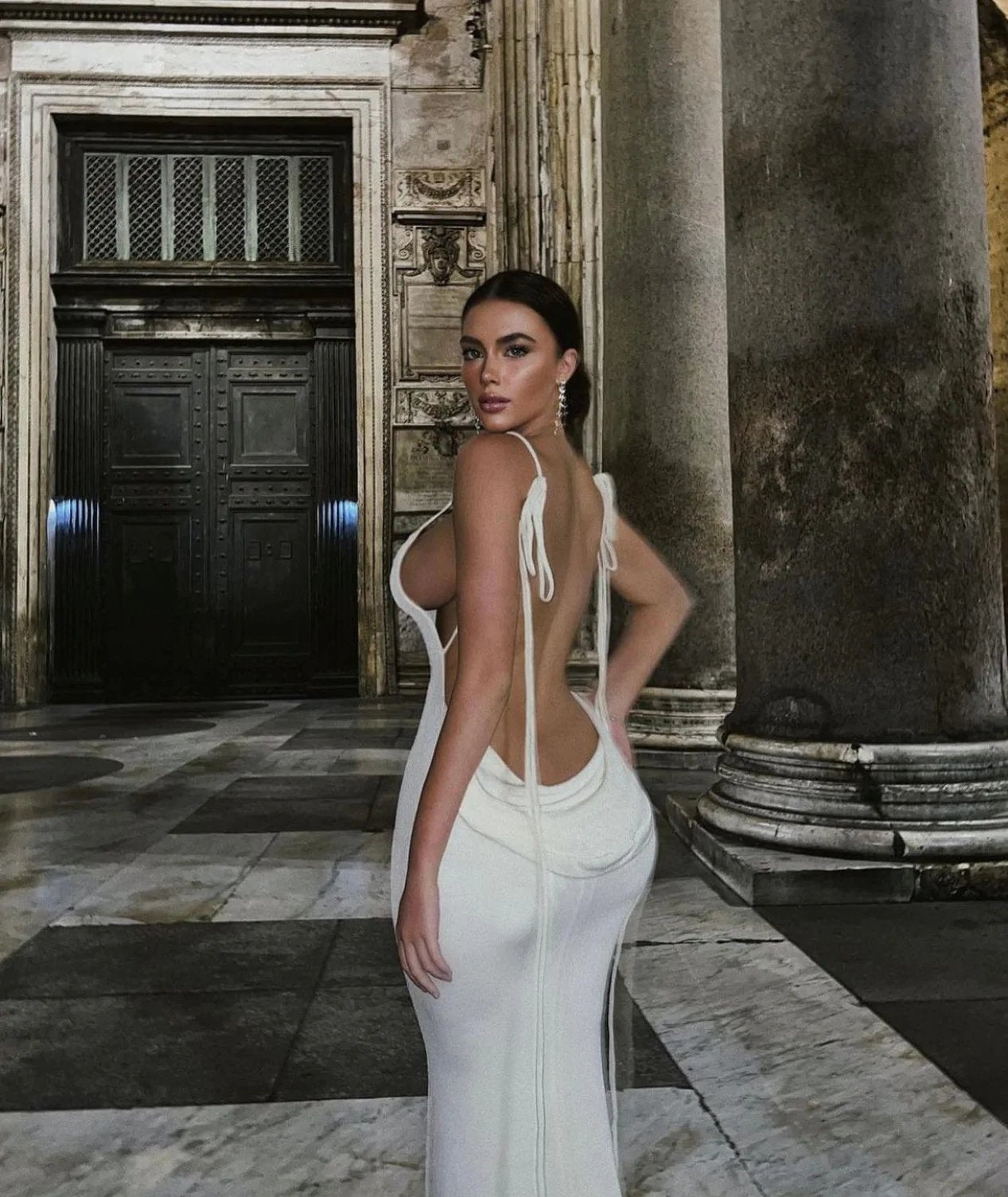 🌟 Fashion halter sexy backless slim package hip temperament dress