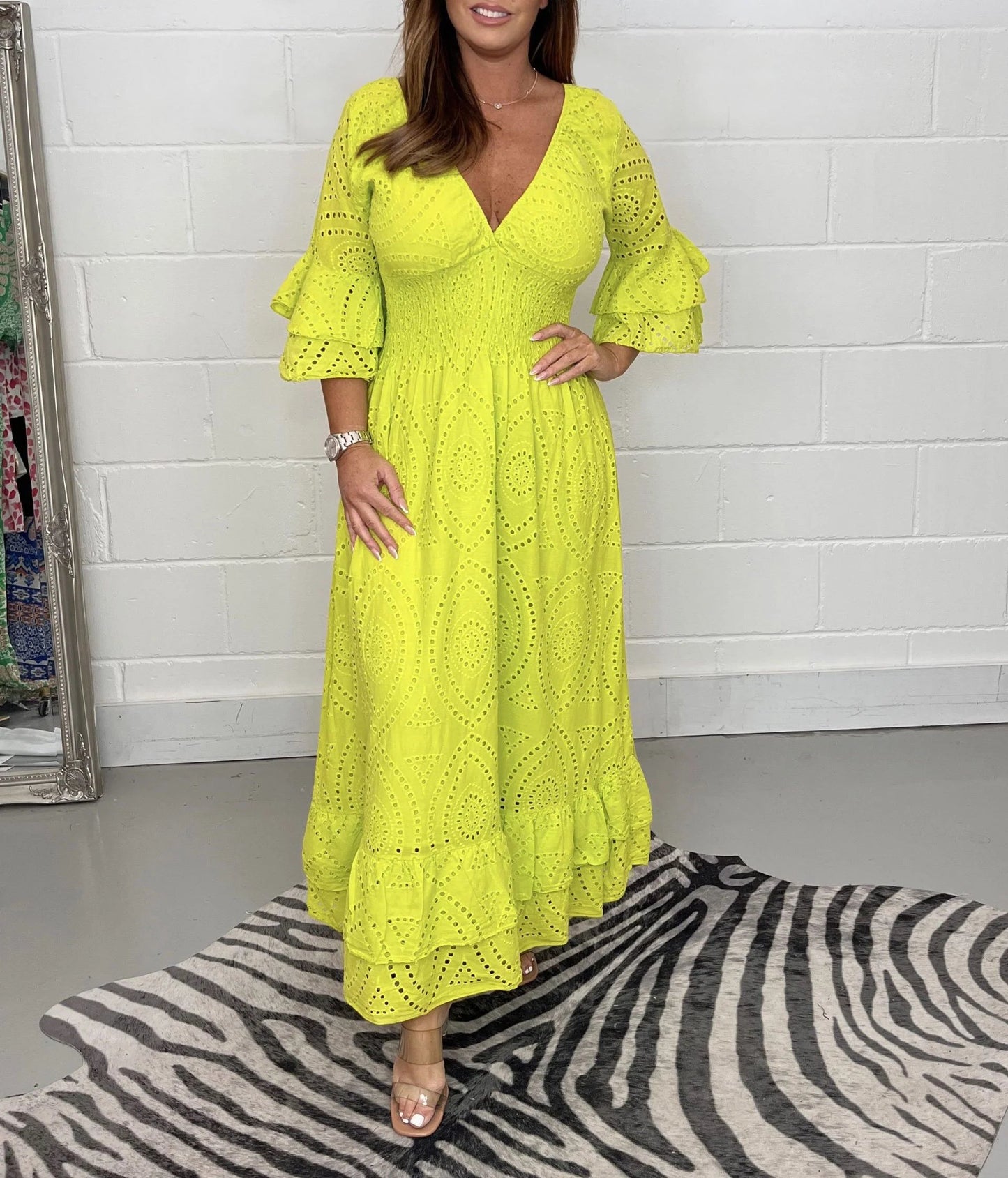 🔥Limited time hot sale🔥Embroidered ruffle sleeve midi skirt