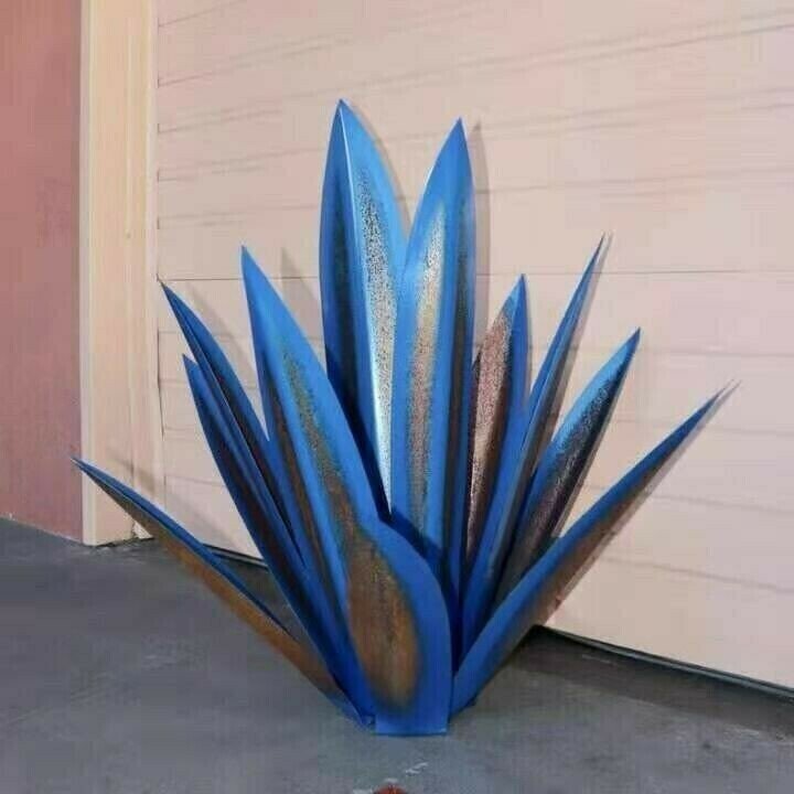 Hellohobot - Waterproof Solar Garden LED Agave