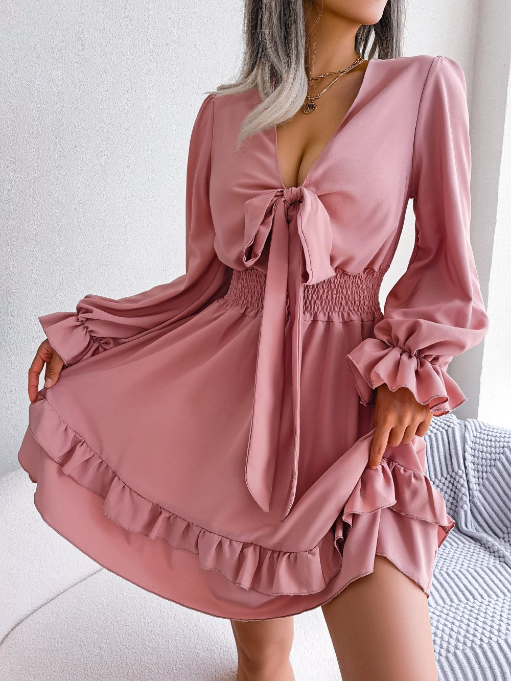 Women's short V-neck mini lace vacation loose sexy dress