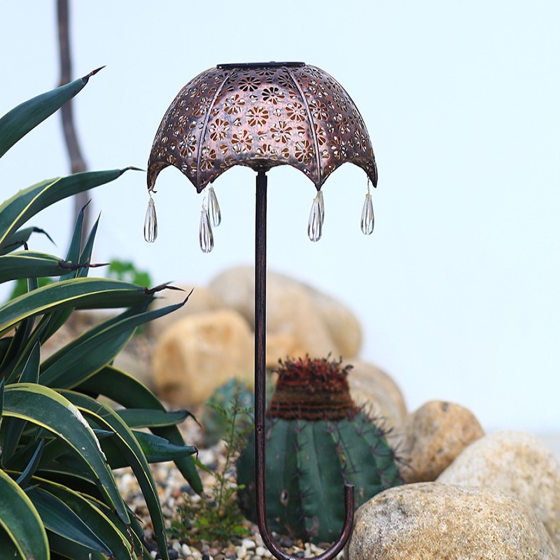 Solar garden spotlights, outdoor vintage metal umbrella lights, waterproof lights, decorative lights