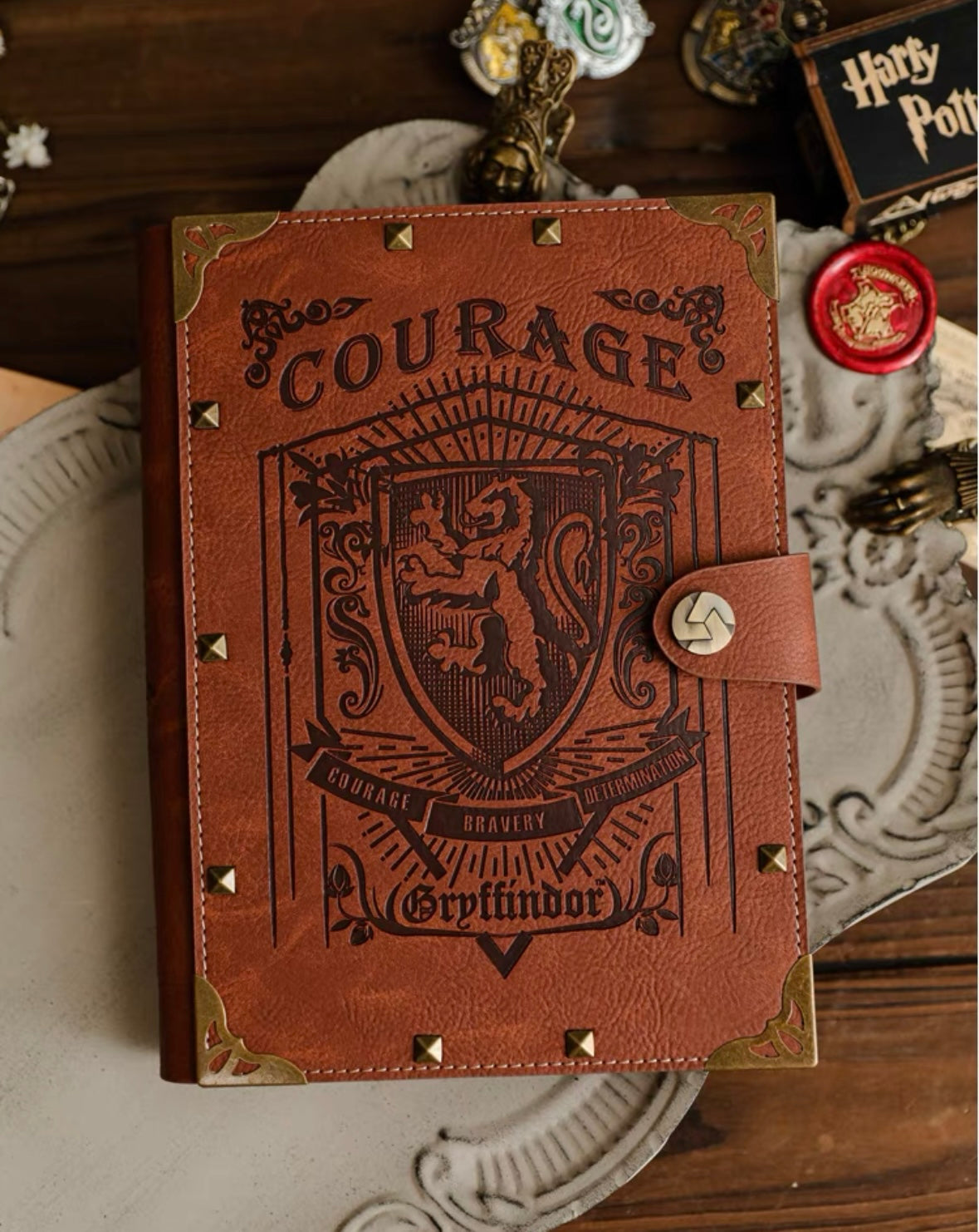 Hellohobot - Hogwarts Handbook Notebook Grimoire