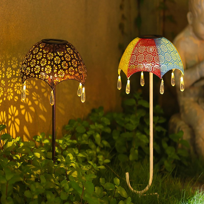 Solar garden spotlights, outdoor vintage metal umbrella lights, waterproof lights, decorative lights